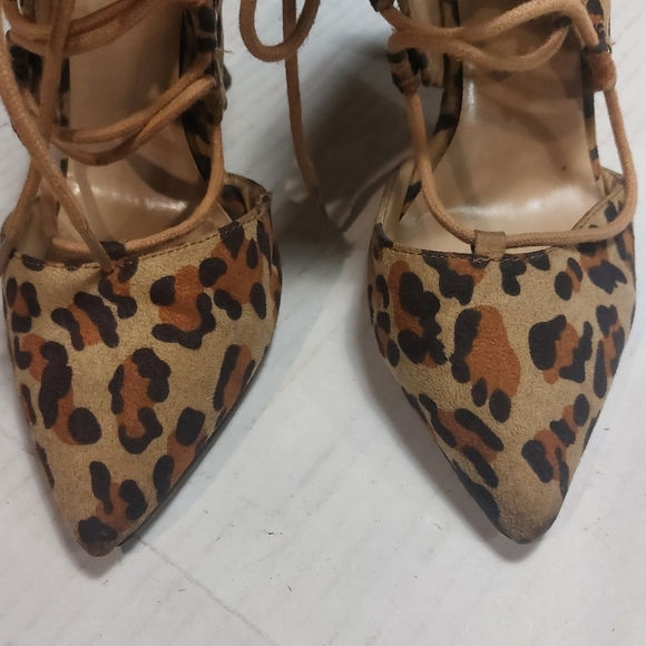 Breckelles Animal Print Woman's Pointed Toe Slip-on Heels Size 8.5M - Picture 10 of 13